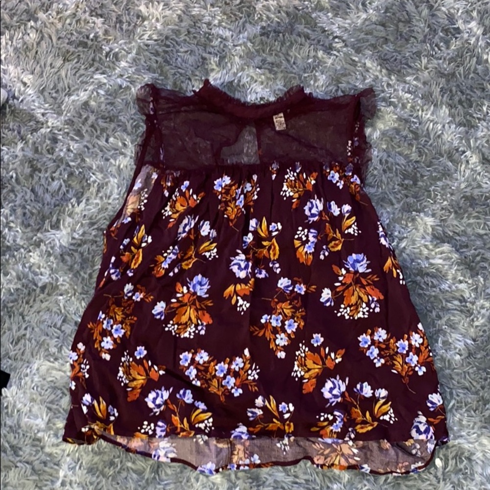 Burgundy tank